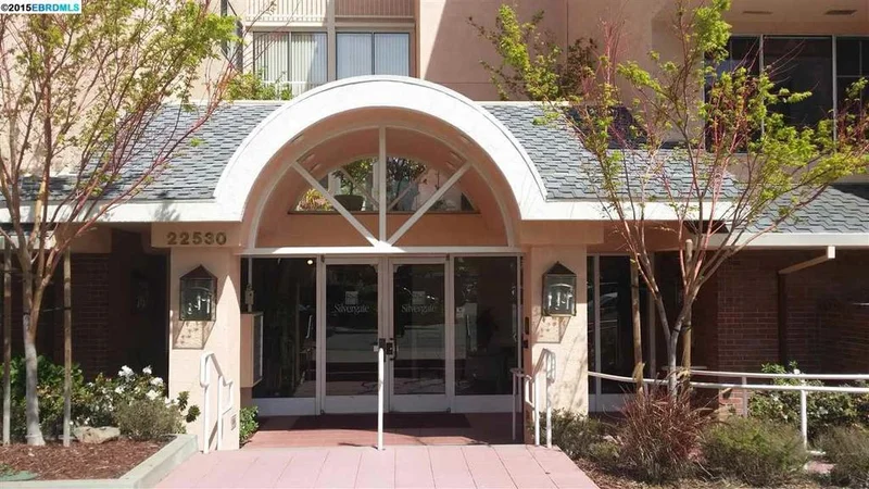 22530 3rd St #208, Hayward, CA 94541