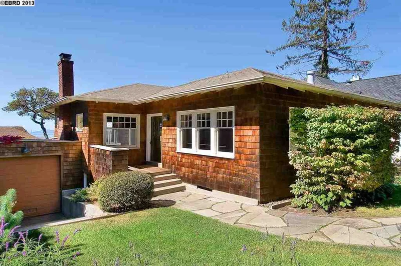 1032 Oxford St, Berkeley, CA 94707-2622
