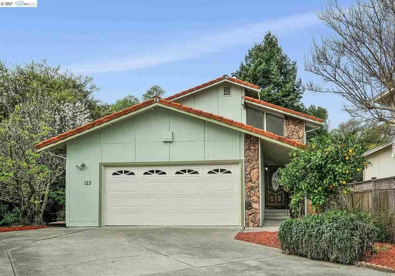 123 Renee Ct, El Sobrante, CA 94803