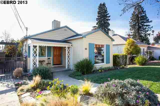 2539 Carmel St, Oakland, CA 94602-3049