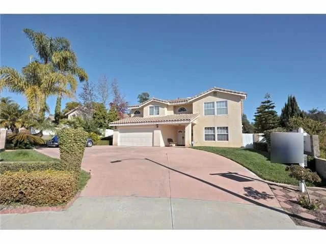 1169 Meadow Lake Drive, Vista, CA 92084