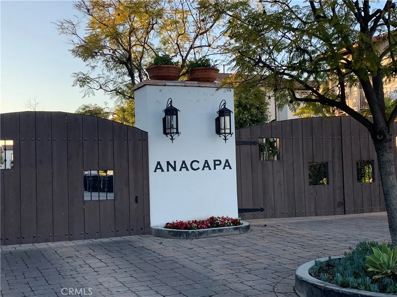 434 Santa Maria, Anaheim, CA 92801