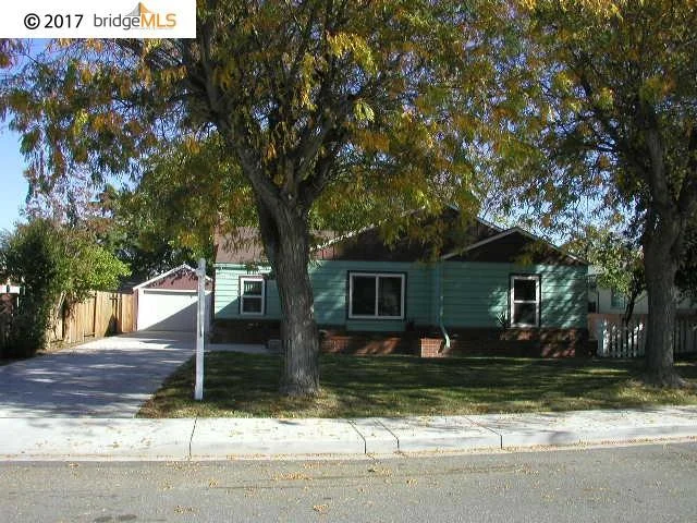 2739 Sunset Ln, Antioch, CA 94509