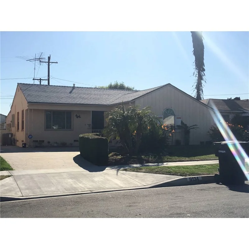 9134 Hargill, Bellflower, CA 90706