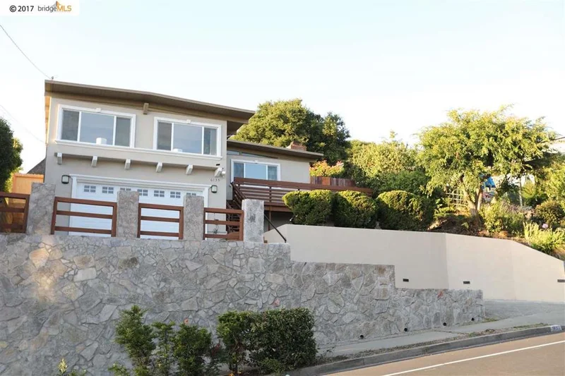 6135 Barrett Ave, El Cerrito, CA 94530