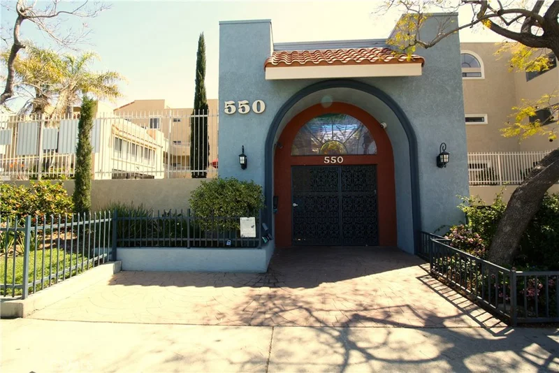 550 Orange #116, Long Beach, CA 90802