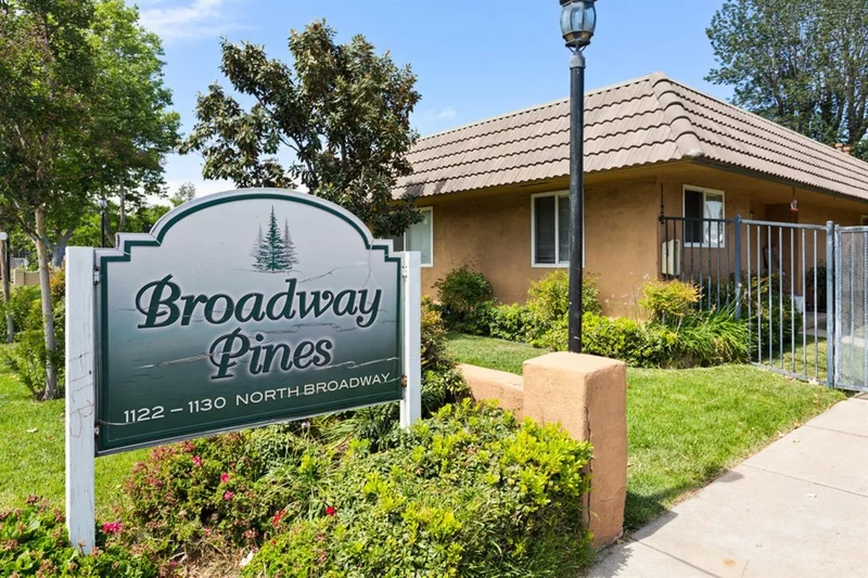 1122 N Broadway #B, Escondido, CA 92026