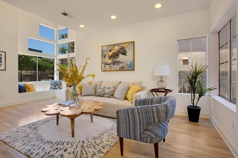 1234 Adobe Ter, Vista, CA 92081