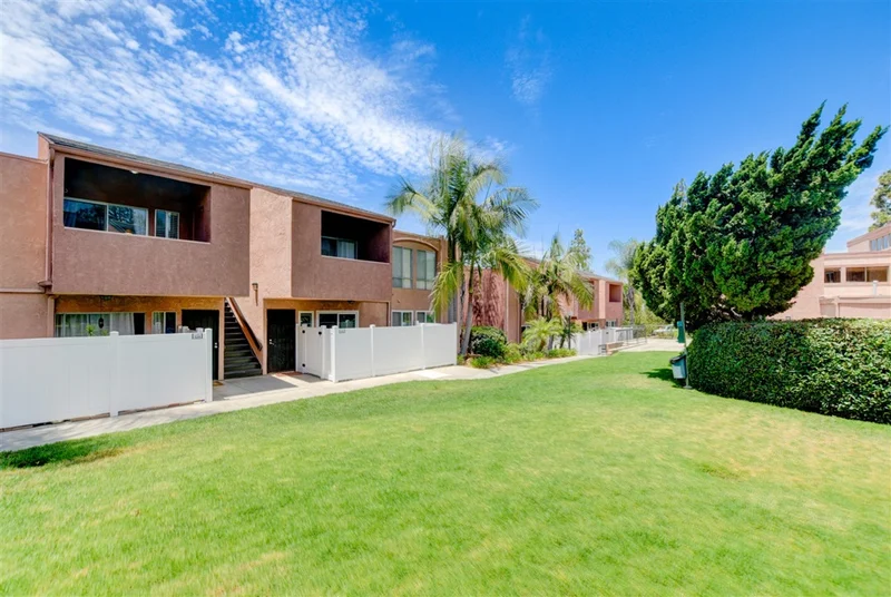7760 Margerum Ave #224, San Diego, CA 92120