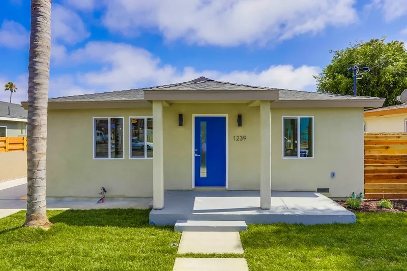 1239 Division St, Oceanside, CA 92054