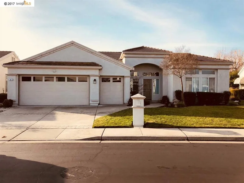85 Apple Hill Dr, Brentwood, CA 94513
