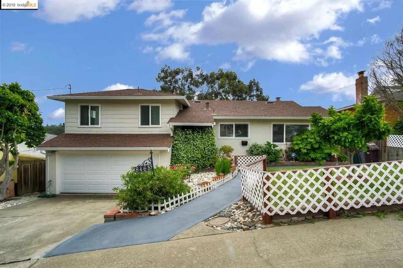 8465 Aster Ave., Oakland, CA 94605