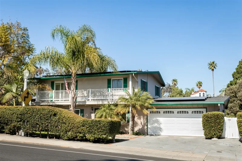 2726 Chatsworth Blvd, San Diego, CA 92106