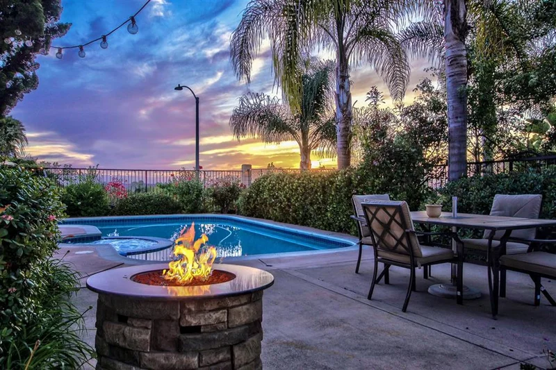 5102 Bella Collina St, Oceanside, CA 92056