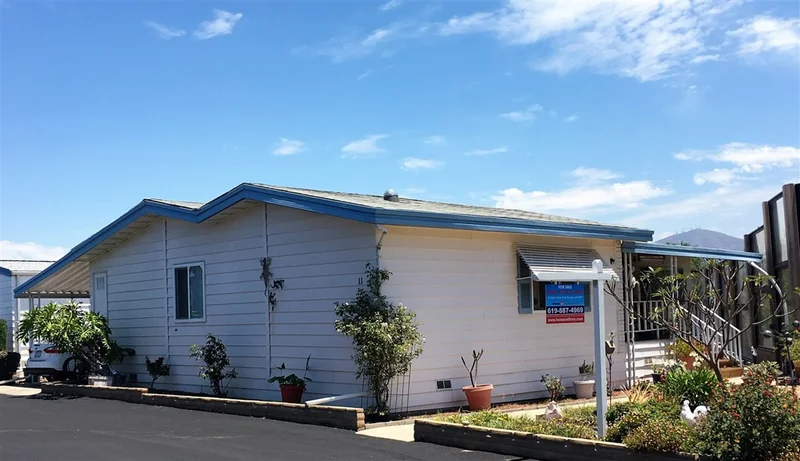 275 Worthington St. Spc #11, Spring Valley, CA 91977
