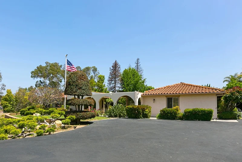 1015 Via Di Felicita, Encinitas, CA 92024