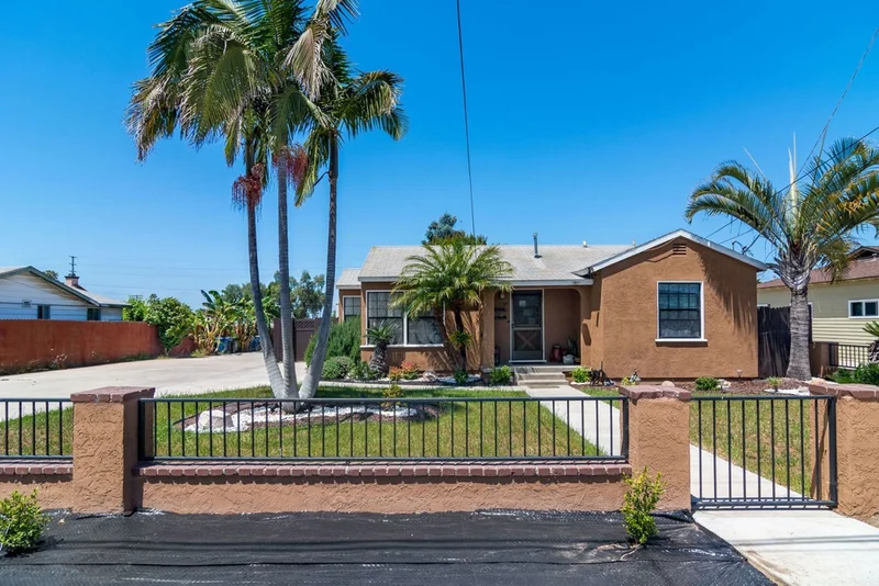 1128 Elm Ave, Chula Vista, CA 91911