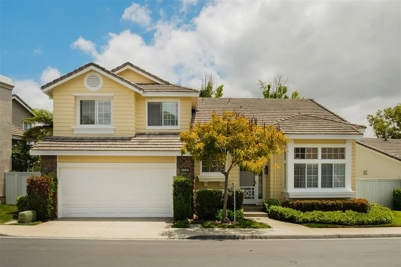 12243 Middlebrook Sq, San Diego, CA 92128