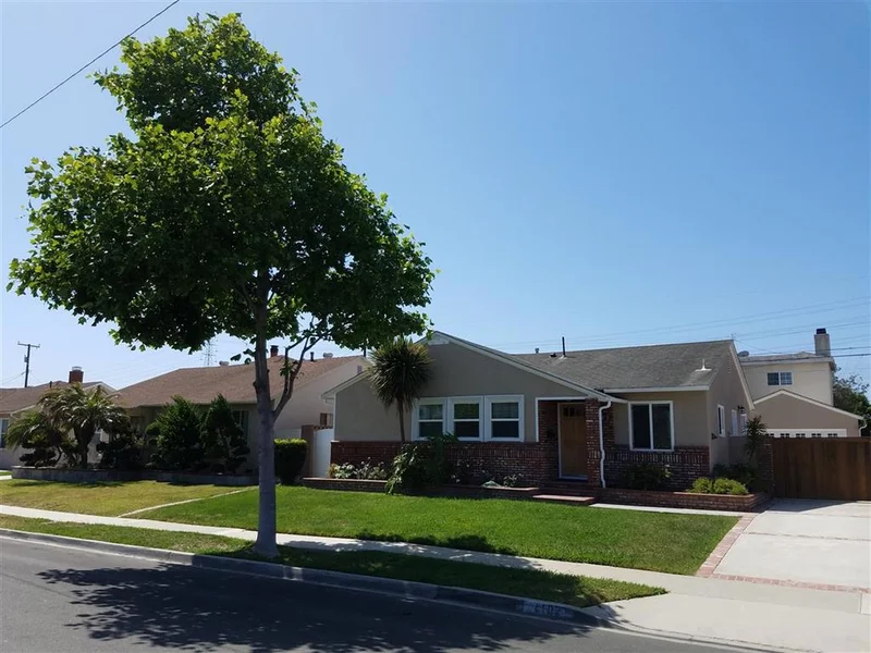 4102 175th Pl., Torrance, CA 90504