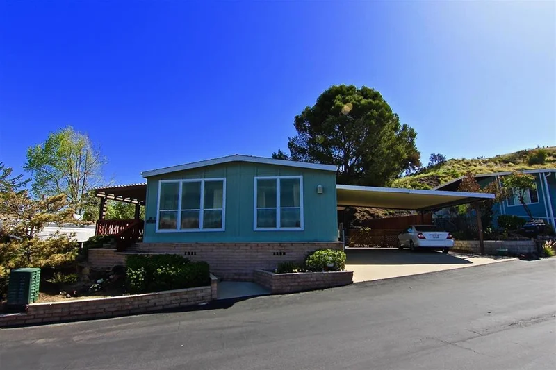 4650 Dulin Rd #184, Fallbrook, CA 92028