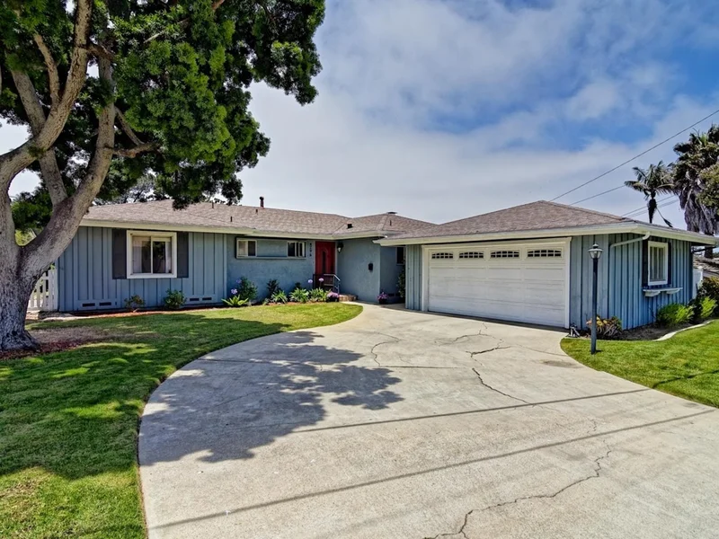 856 Loma Valley Place, San Diego, CA 92106