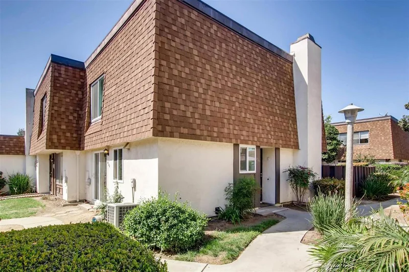 4544 Anne Sladon, Oceanside, CA 92057