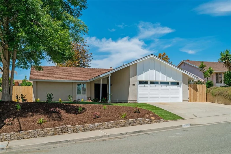190 Via La Paz, San Marcos, CA 92069