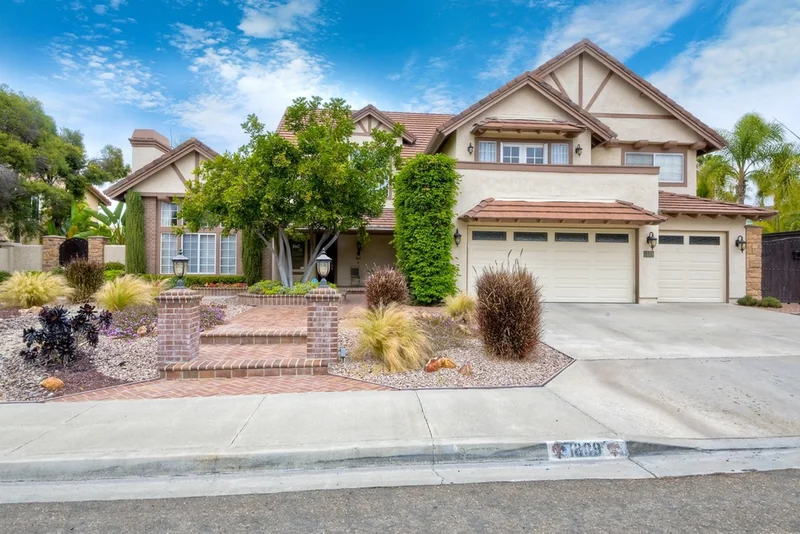1889 Cabernet Dr, Chula Vista, CA 91913