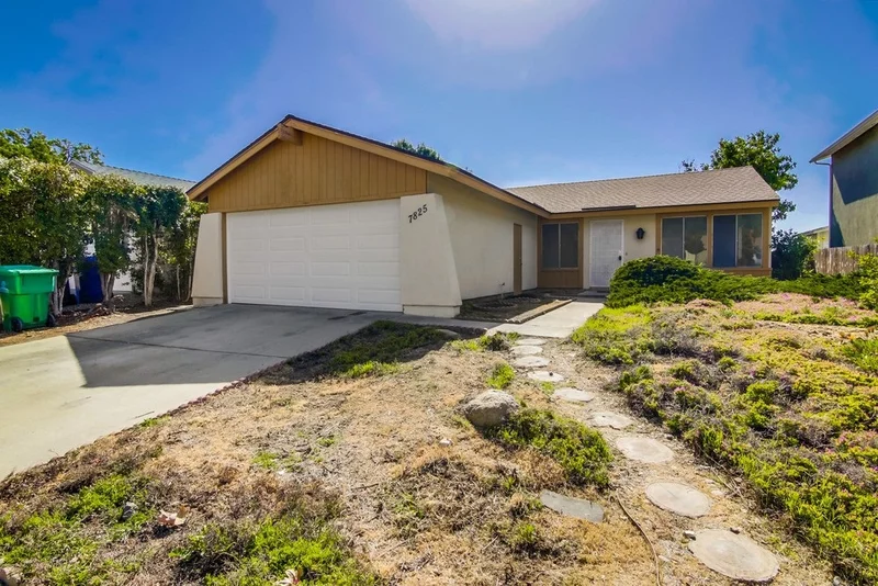 7825 Whelan Drive, San Diego, CA 92119