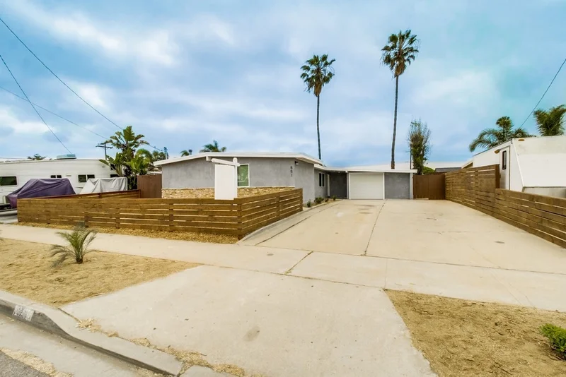851 Holly Ave, Imperial Beach, CA 91932