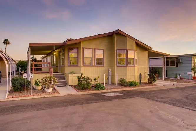 2280 Valley Parkway #81, Escondido, CA 92027