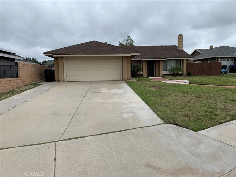 5571 Thistle, San Bernardino, CA 92407