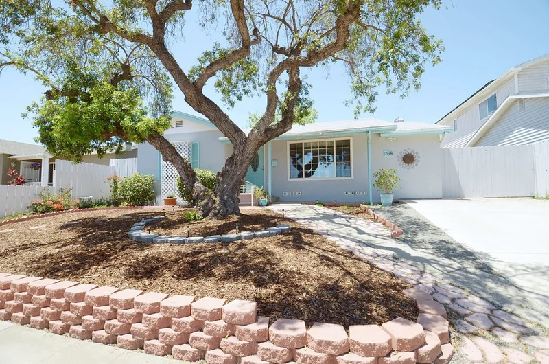 768 El Monte Rd, El Cajon, CA 92020