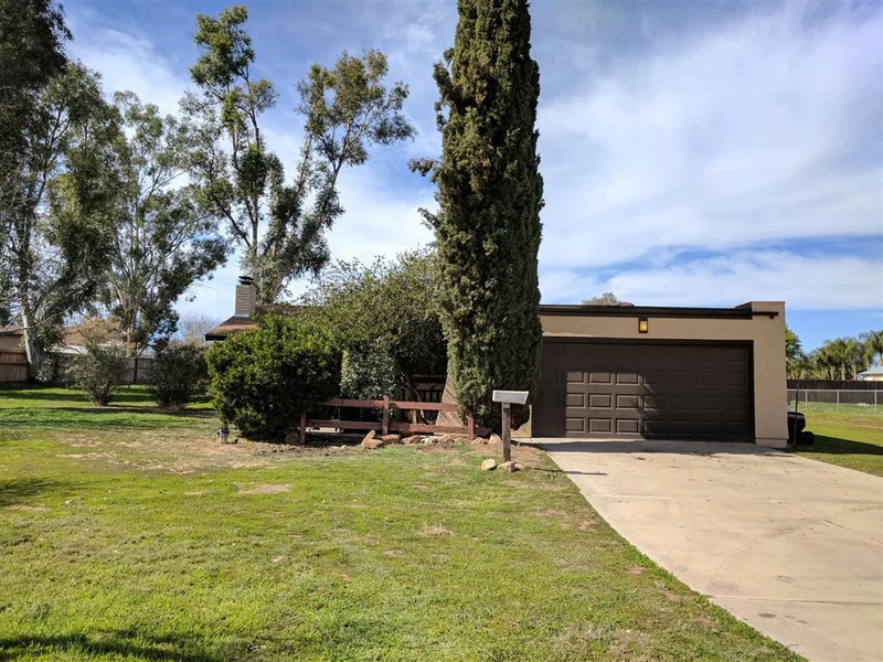 225 Hope St., Ramona, CA 92065