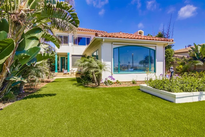 1253 Sunset Cliffs, San Diego, CA 92107
