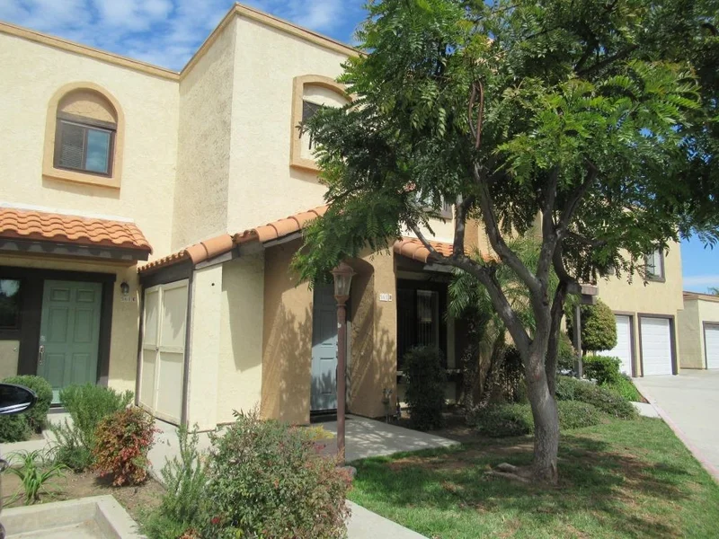 561 Mollison #D, El Cajon, CA 92020