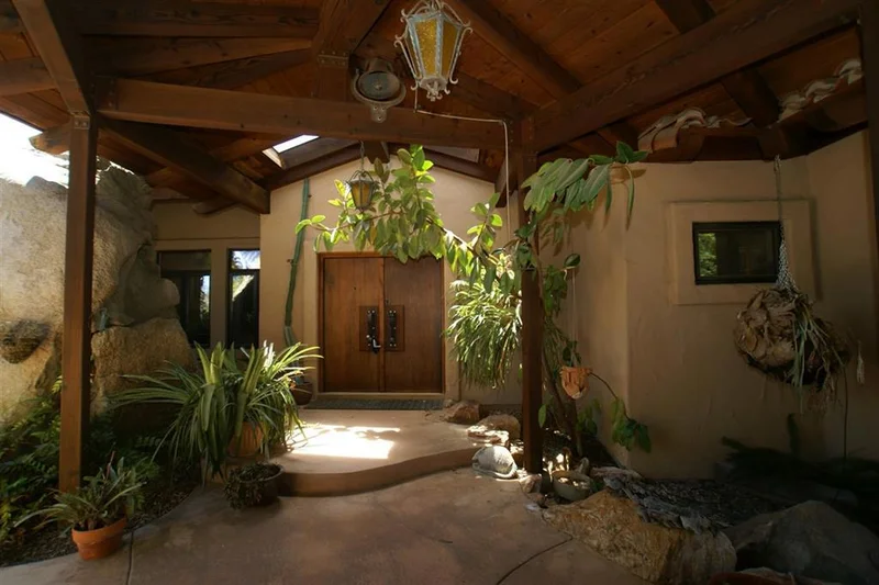10170 Rancho Roble Road, Escondido, CA 92026