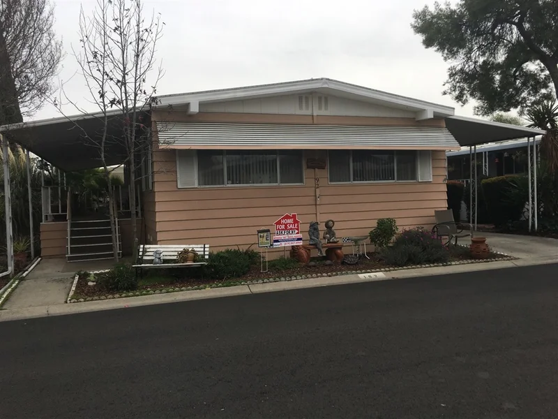 2700 Valley Parkway #192, Escondido, CA 92027