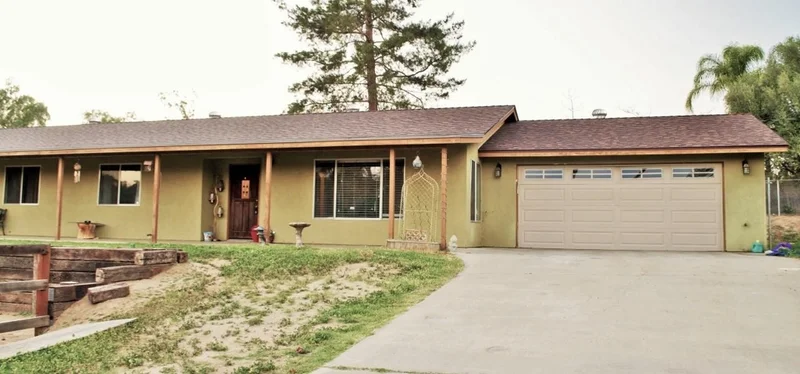 1007 6th Street, Ramona, CA 92065