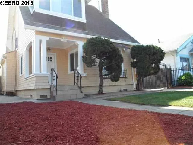1250 60th Ave, Oakland, CA 94621-3910