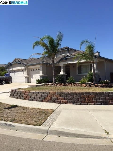 10 Moore Ct, Oakley, CA 94561