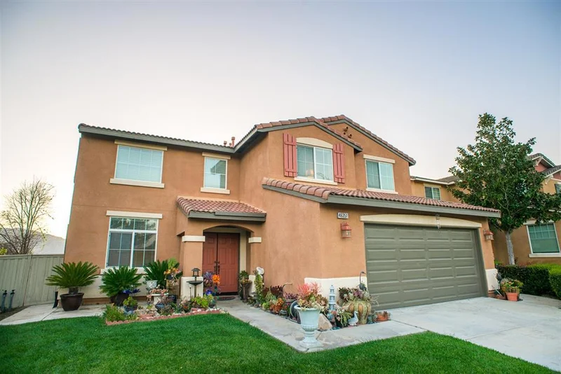 46351 Sharon St, Temecula, CA 92592