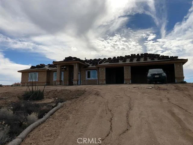 11775 Prairie, Oak Hills, CA 92344