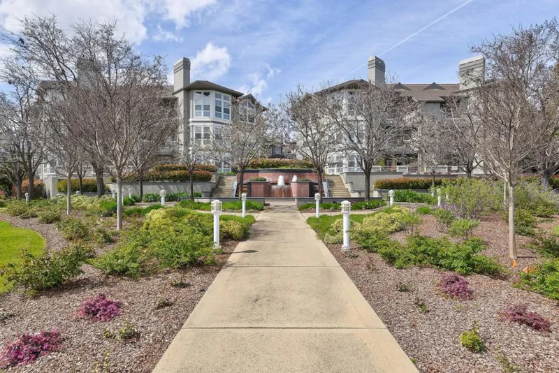 880 Meridian Bay #103, Foster City, CA 94404