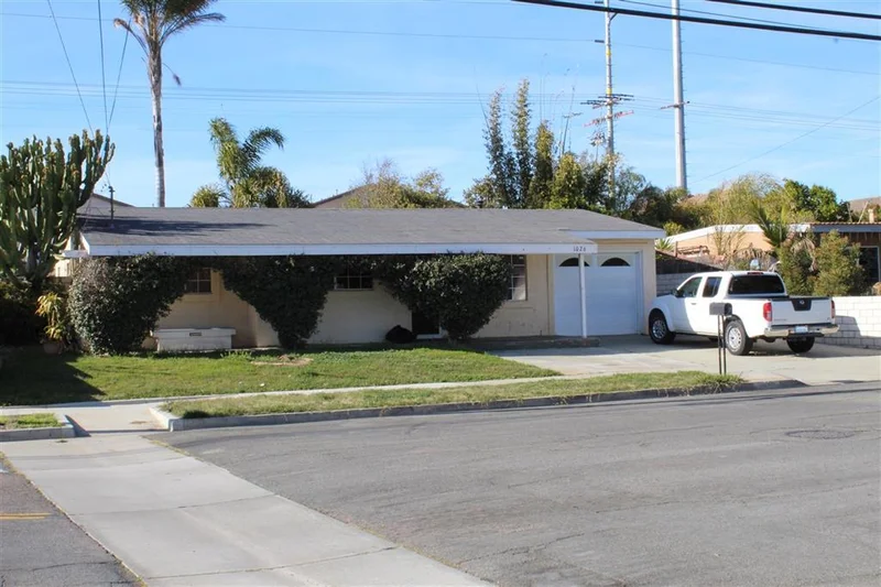 1026 Capistrano Dr, Oceanside, CA 92058