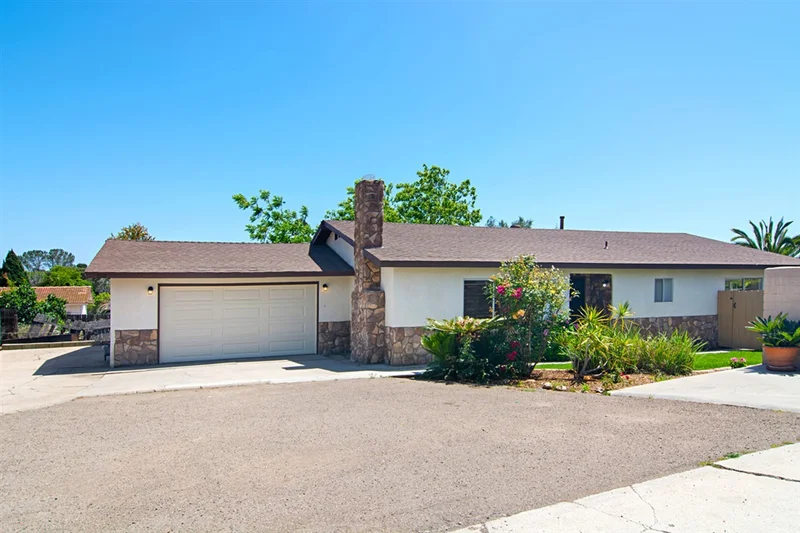 516 Hilltop Dr, Chula Vista, CA 91910