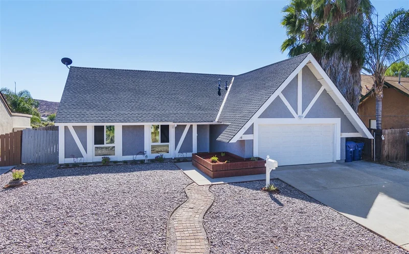 10118 Aquilla Drive, Lakeside, CA 92040