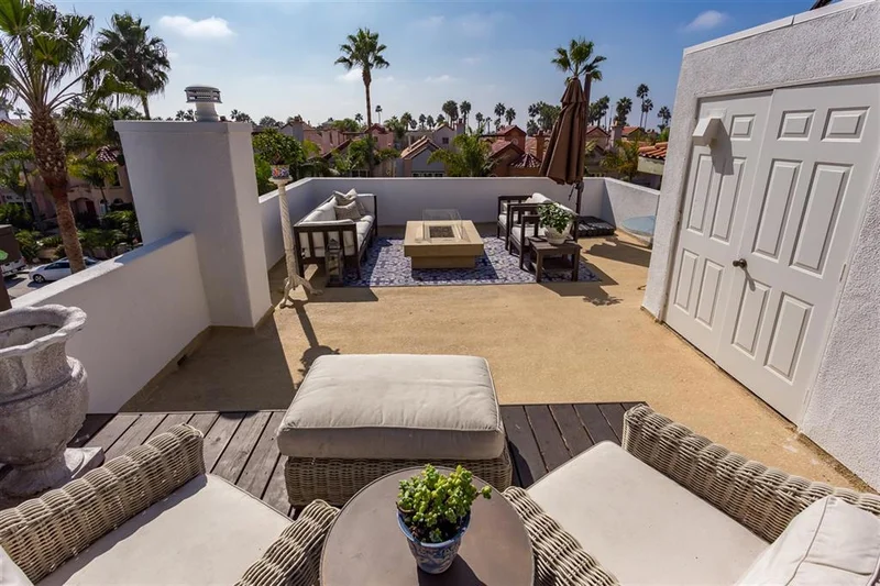 514 Cleveland, Oceanside, CA 92054