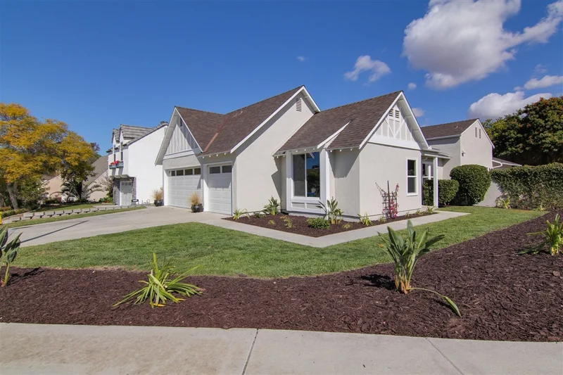 4500 Salisbury Dr, Carlsbad, CA 92010