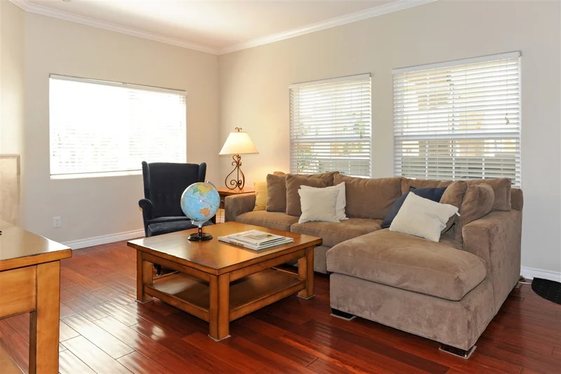 2761 A St #303, San Diego, CA 92102